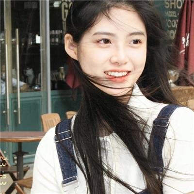 《颜值博主线下活动翻车，生图判若两人》配图